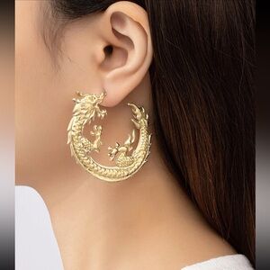 🐉 Awesome Metallic Large Chinese Dragon Hoop Earrings 🐉